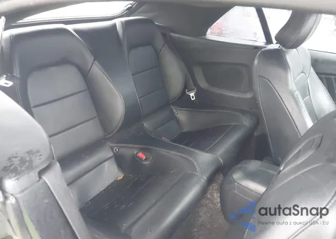 2015 Ford Mustang Ecoboost Premium z USA, uszkodzony, nr VIN 1FATP8UH8F5419030